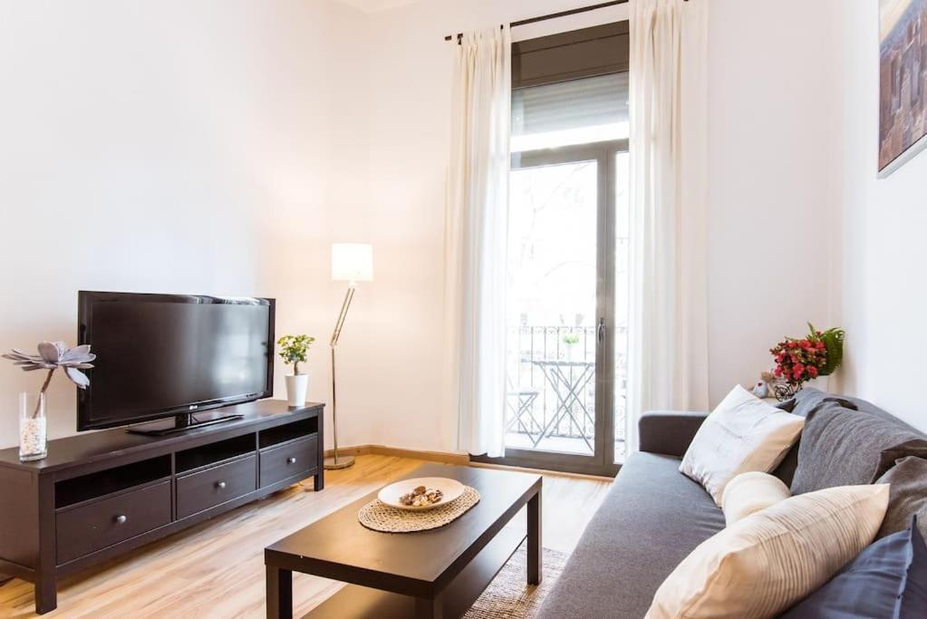 One Bedroom Flat Close To Beach Barcelona Exteriör bild